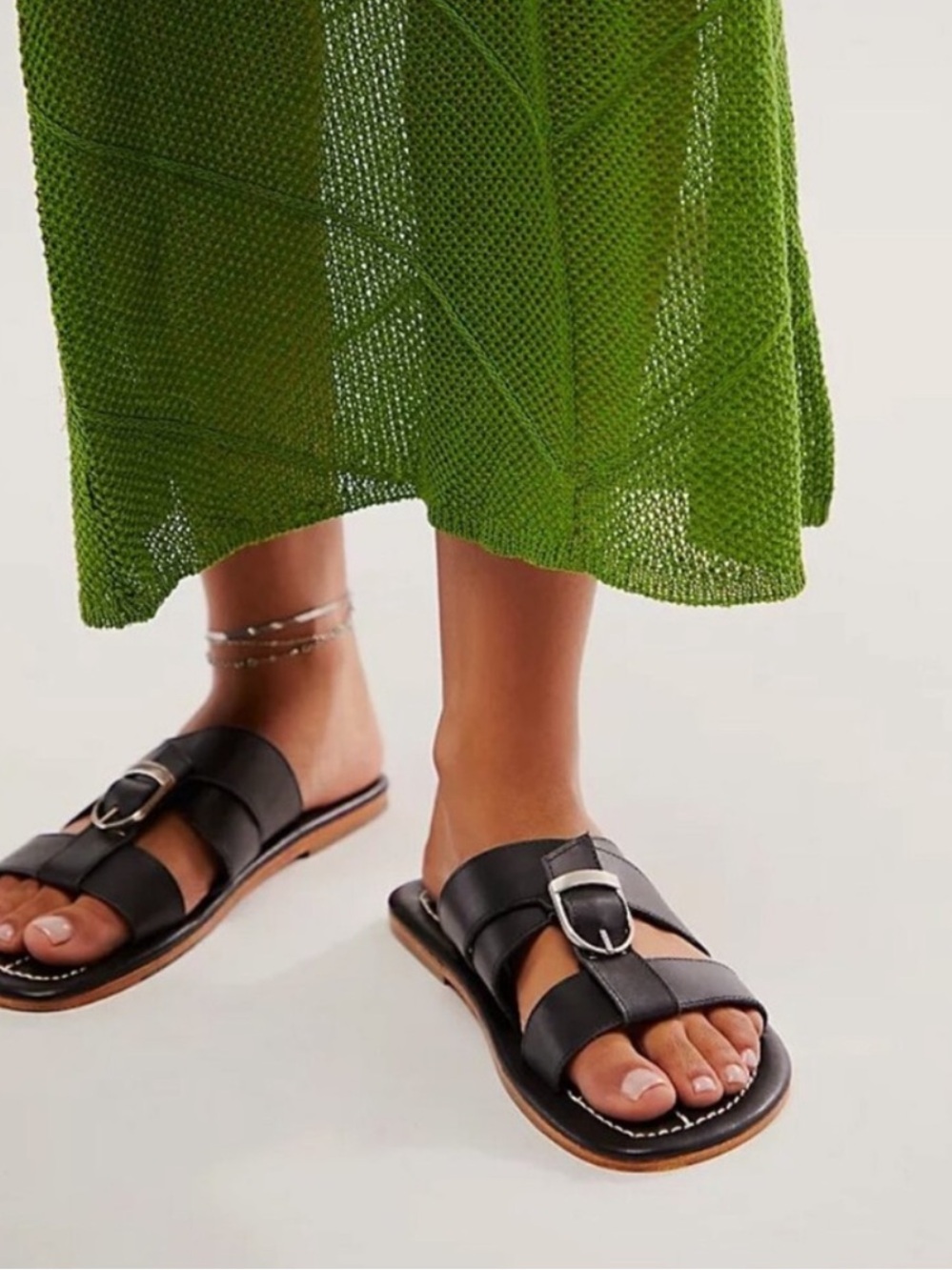 NWOB FREE PEOPLE BLACK SLOAN BUCKLE SANDALS SZ: 7